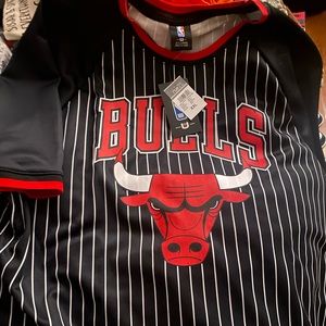 Chicago bulls jersey shirt